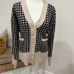 a new day Black and Cream Houndstooth Cardigan
